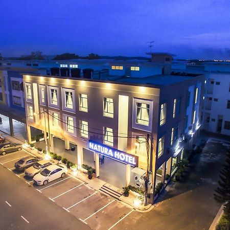 Natura Hotel Nusajaya  Dış mekan fotoğraf